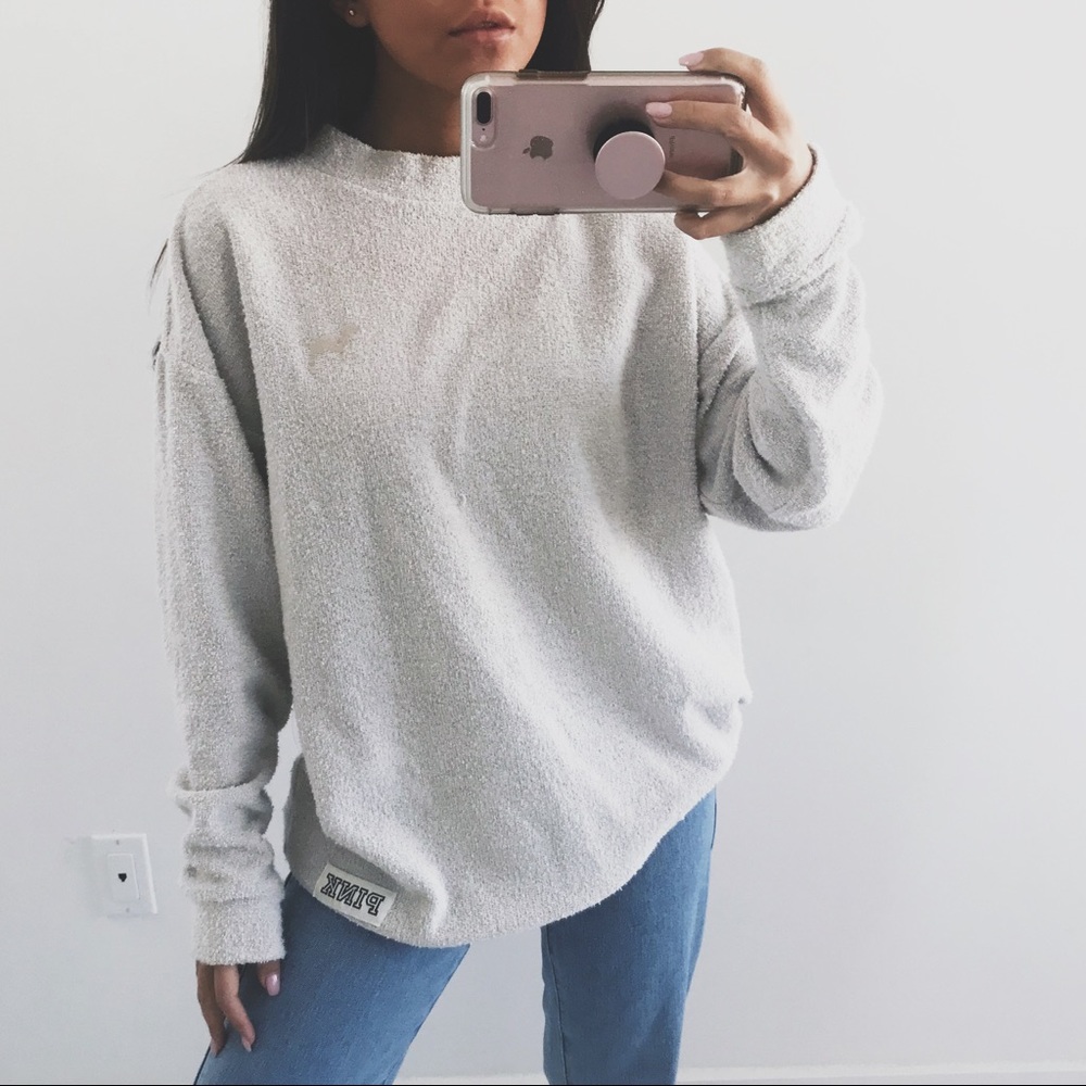 VS pink light grey Crewneck
